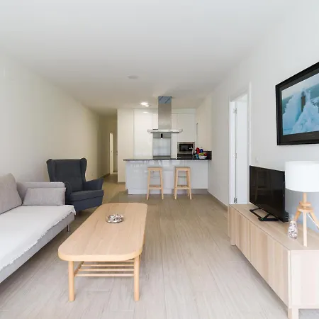 Apartment Homeforguest Modern In Canteras With Parking *