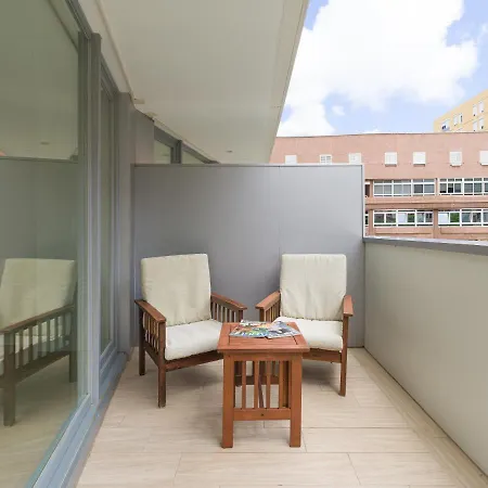 Apartment Homeforguest Modern In Canteras With Parking